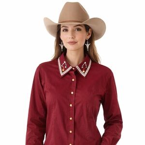 Vintage Royal Highness Equestrian Burgundy Gems Details Show Top Size Medium